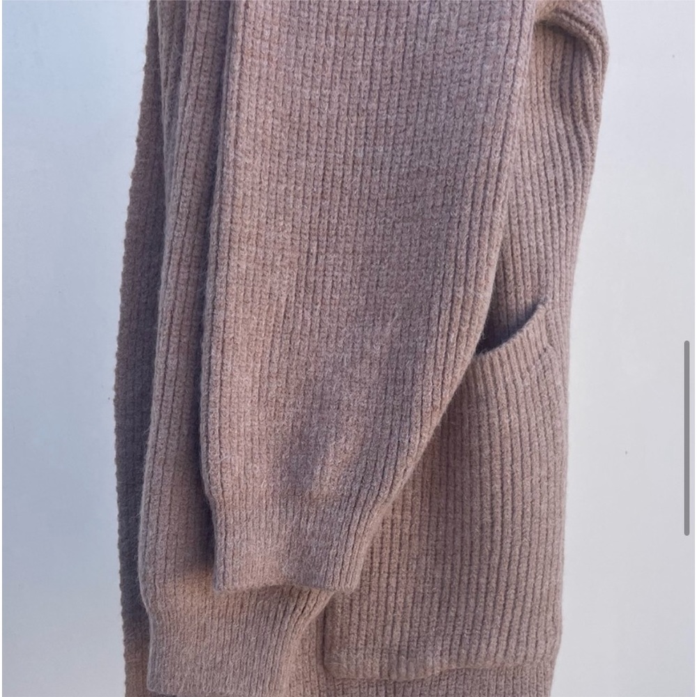 GORGEOUS Chunky Thick Oversized Long Over Knee Rib Tan soft Fuzzy Cardigan Coat - Picture 10 of 13